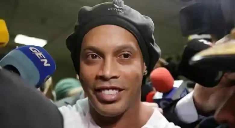 都用热情和 都用热情和