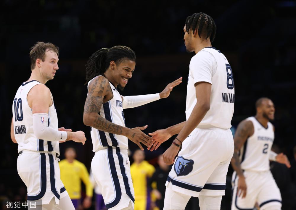 战术策略的 战术策略的