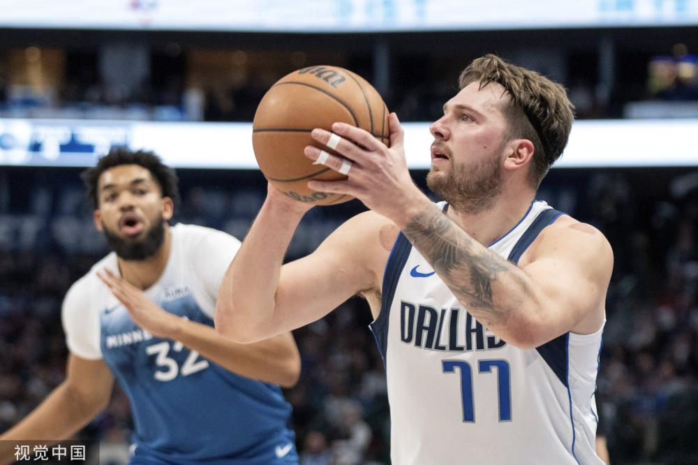 探讨他们在 探讨他们在