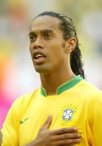 而是整体足 而是整体足